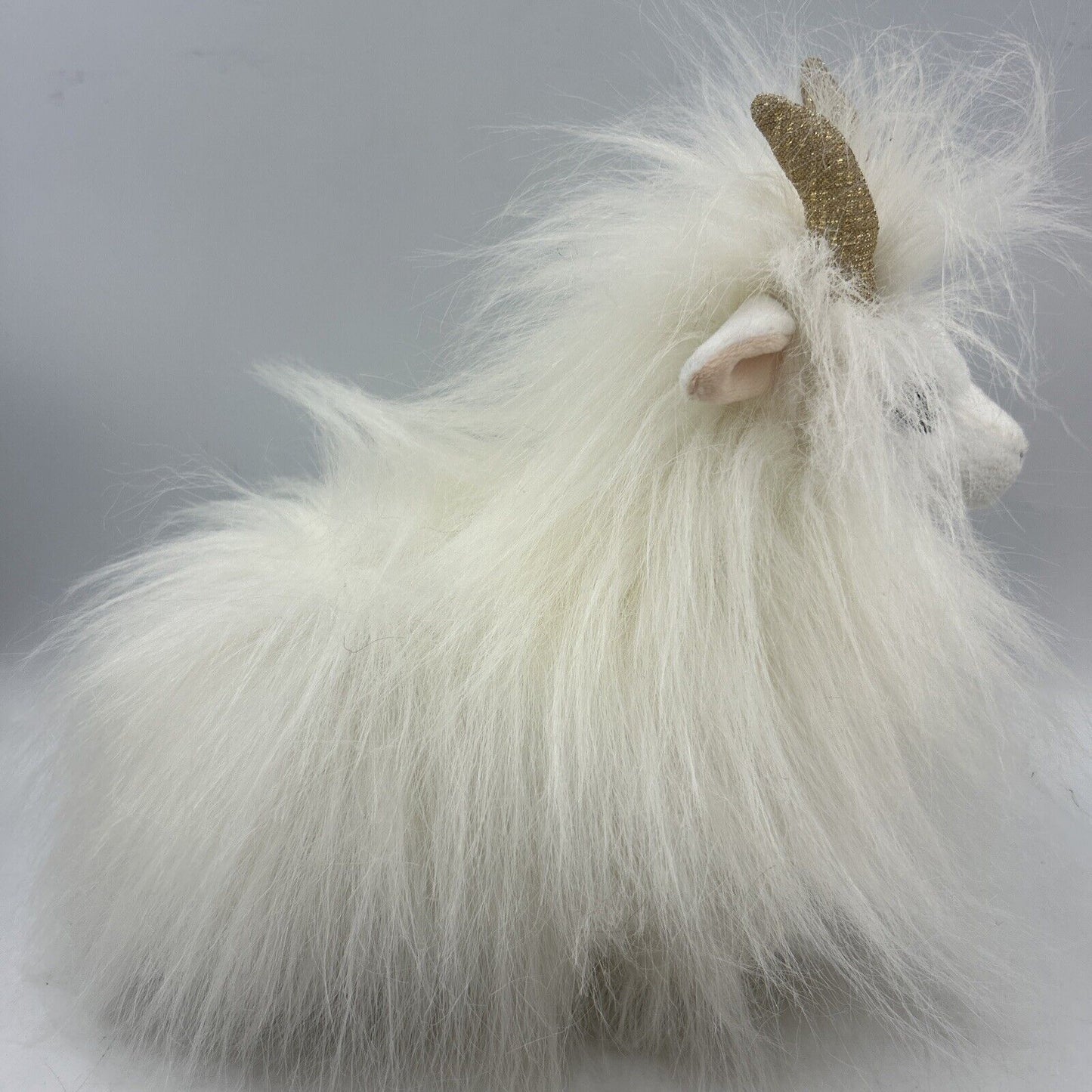 Aurora Justice Plush Mountain Goat White W/Gold Horn Stuffed Animal 10” Plush